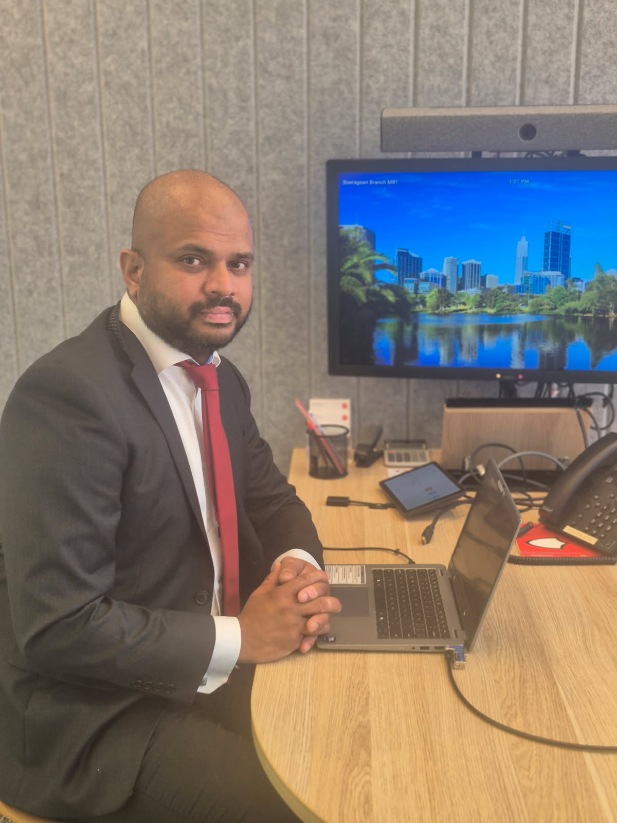 yellow and black stripe warning background